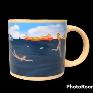 Unemployed Philosophers Guild SHARK Heat Activated 14oz Coffee Mug SHARK WEEK